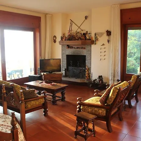 Elisa Villa Stresa